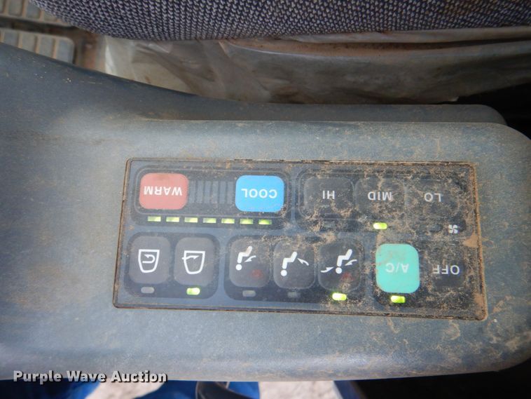 image for item DN6527 2016 Bobcat E85  mini excavator