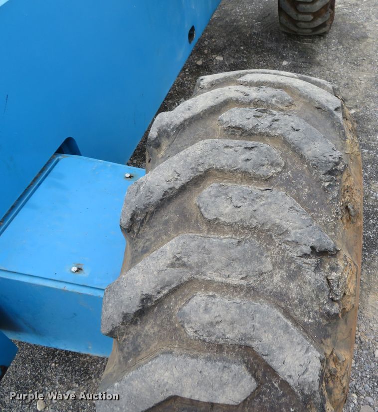 image for item DN7771 1999 Genie S-65  boom lift