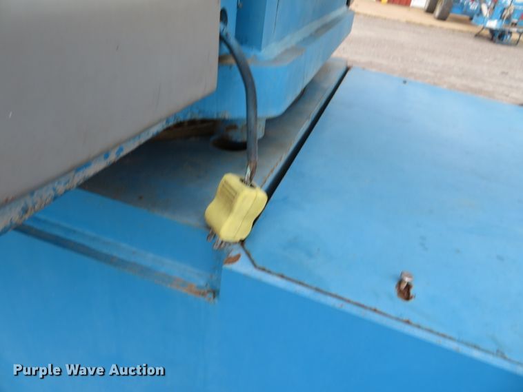 image for item DN7771 1999 Genie S-65  boom lift