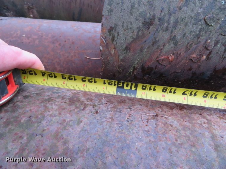 image for item DN7774 Tube piling