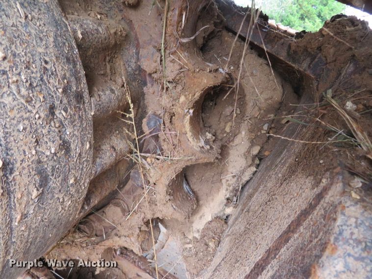 image for item DN7775 2004 Komatsu PC270LC-7L  excavator