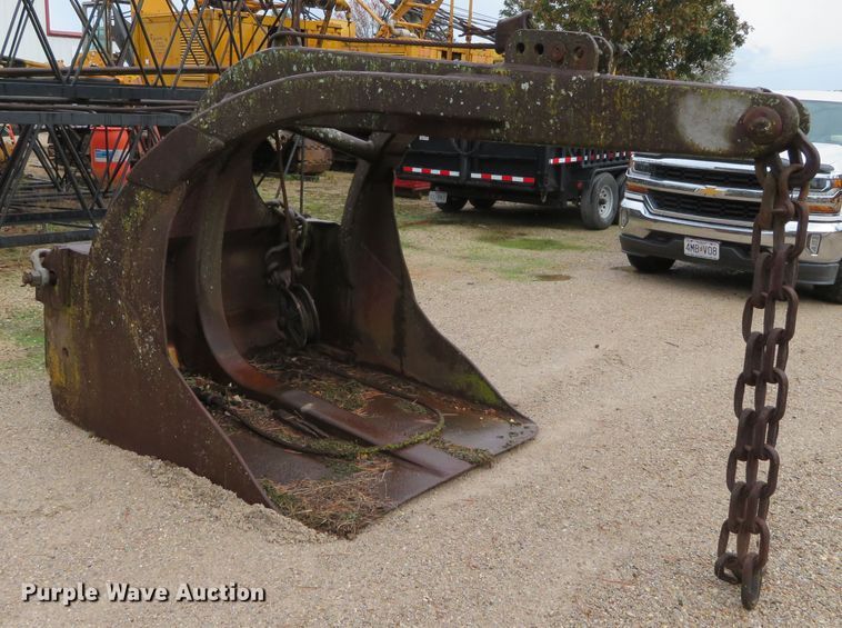 image for item DN7790 Shop built 61" W drag line bucket