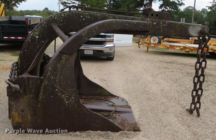 image for item DN7790 Shop built 61" W drag line bucket