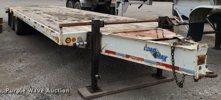 image for item EZ9171 2008 Load Max  equipment trailer