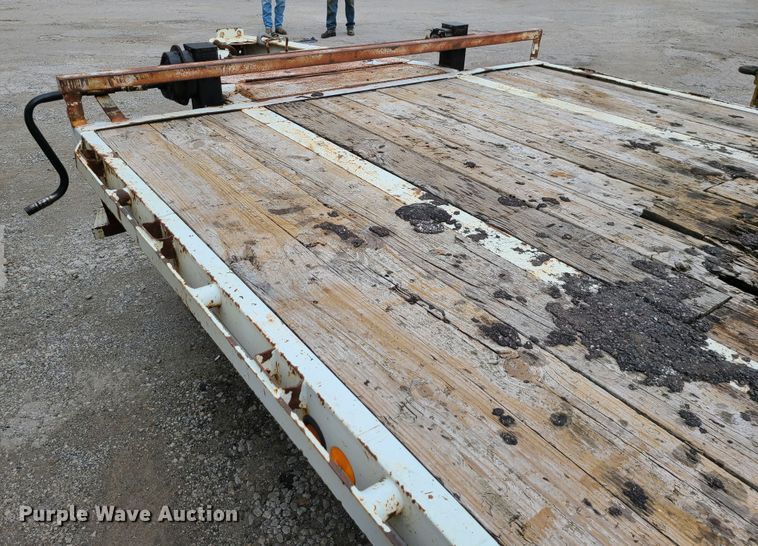 image for item EZ9171 2008 Load Max  equipment trailer