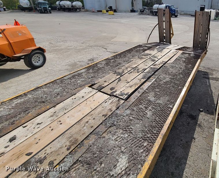 image for item EZ9172 1987 CZ Engineering  equipment trailer