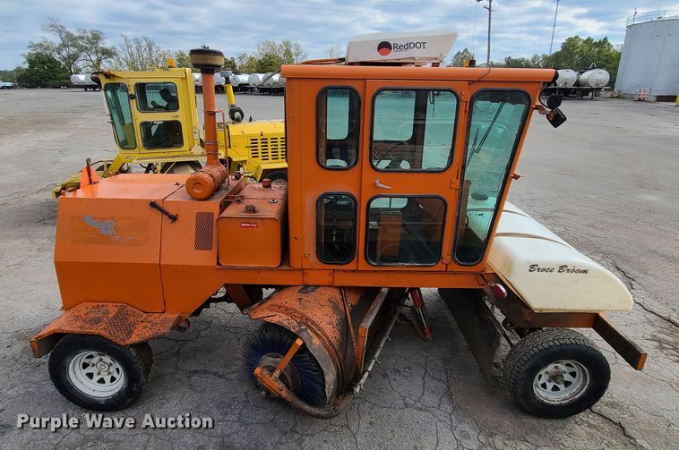 image for item EZ9173 Broce RC350  broom