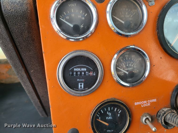 image for item EZ9173 Broce RC350  broom