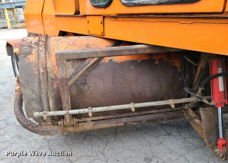 image for item EZ9173 Broce RC350  broom