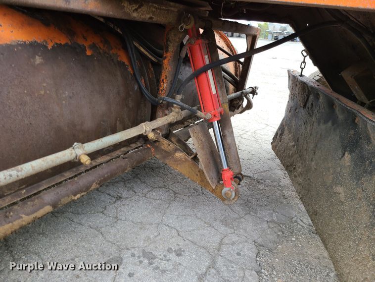 image for item EZ9173 Broce RC350  broom