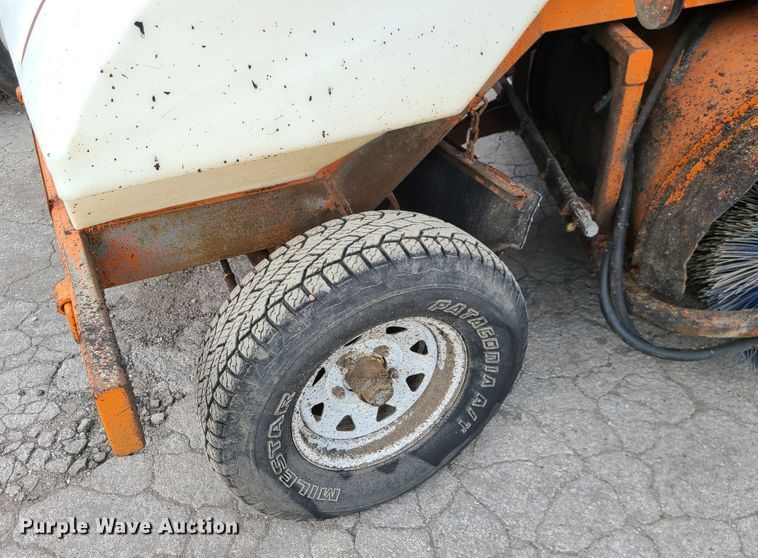 image for item EZ9173 Broce RC350  broom