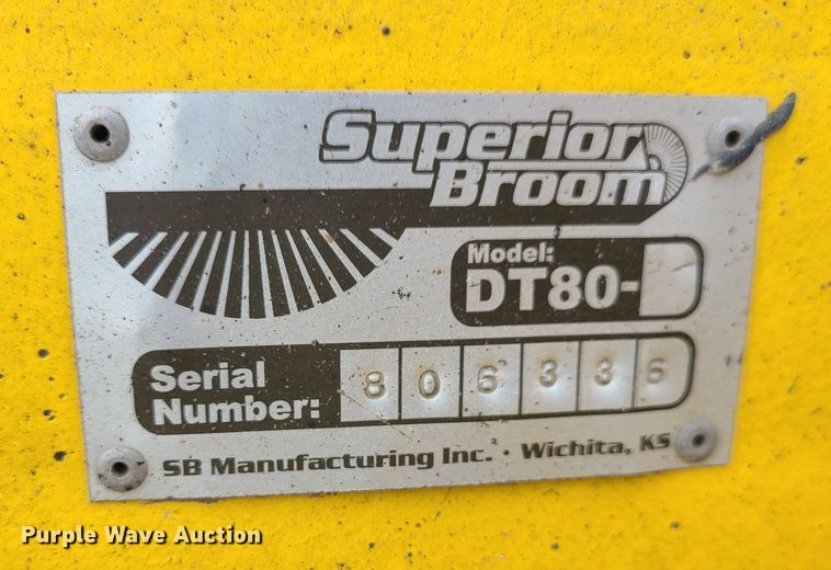 image for item EZ9174 2006 Superior Broom DT80  broom