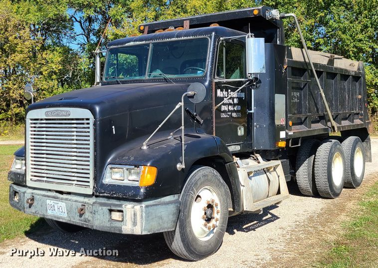image for item EZ9180 1996 Freightliner FLD112  dump truck