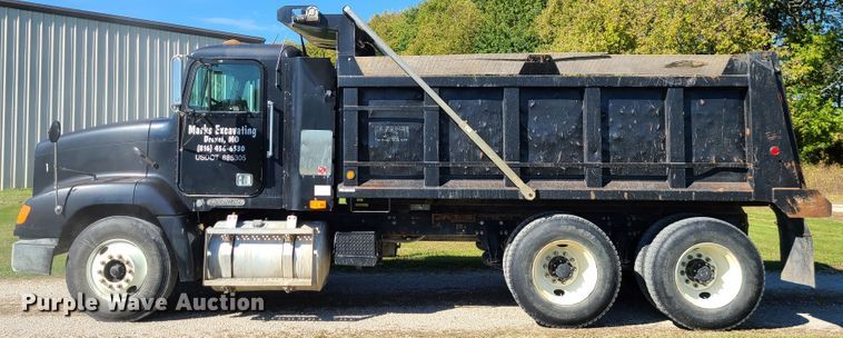 image for item EZ9180 1996 Freightliner FLD112  dump truck