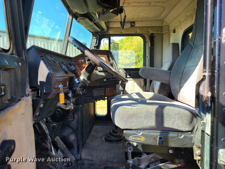 image for item EZ9180 1996 Freightliner FLD112  dump truck