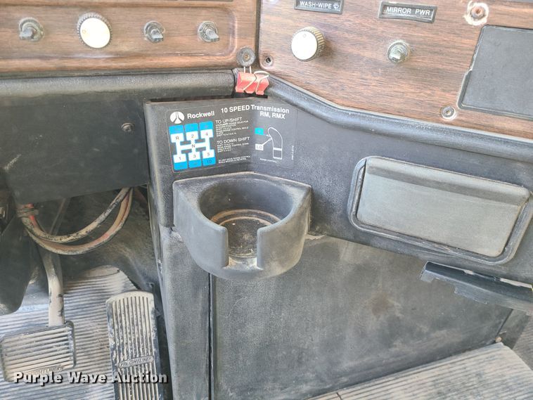 image for item EZ9180 1996 Freightliner FLD112  dump truck