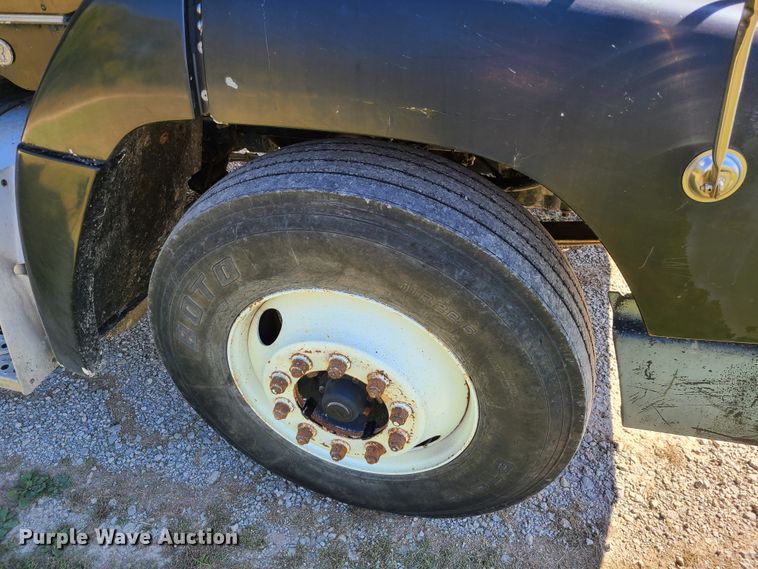 image for item EZ9180 1996 Freightliner FLD112  dump truck