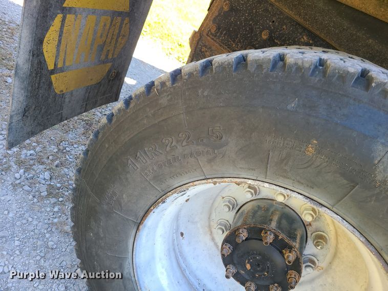 image for item EZ9180 1996 Freightliner FLD112  dump truck