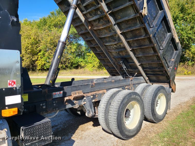 image for item EZ9180 1996 Freightliner FLD112  dump truck
