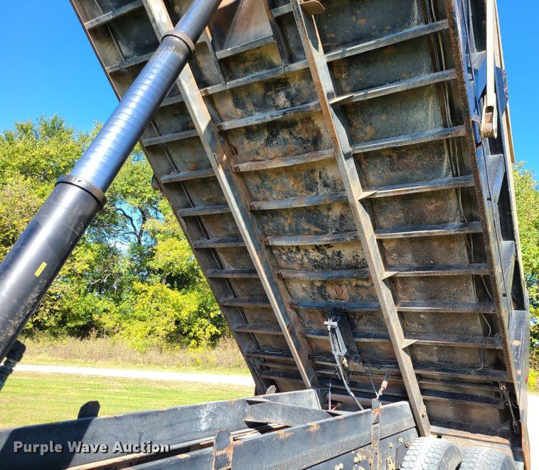 image for item EZ9180 1996 Freightliner FLD112  dump truck