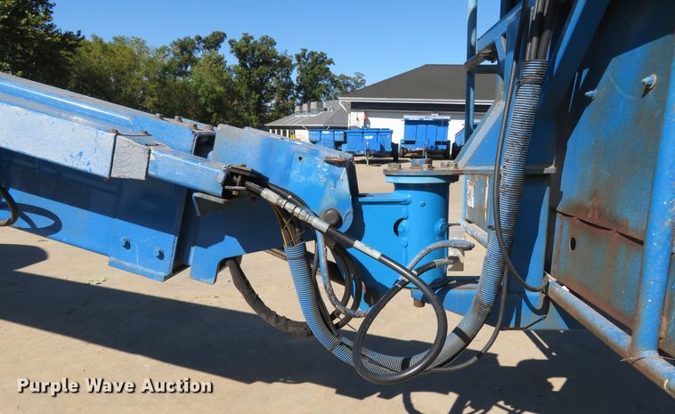 image for item FP9421 1999 Genie S40  boom lift