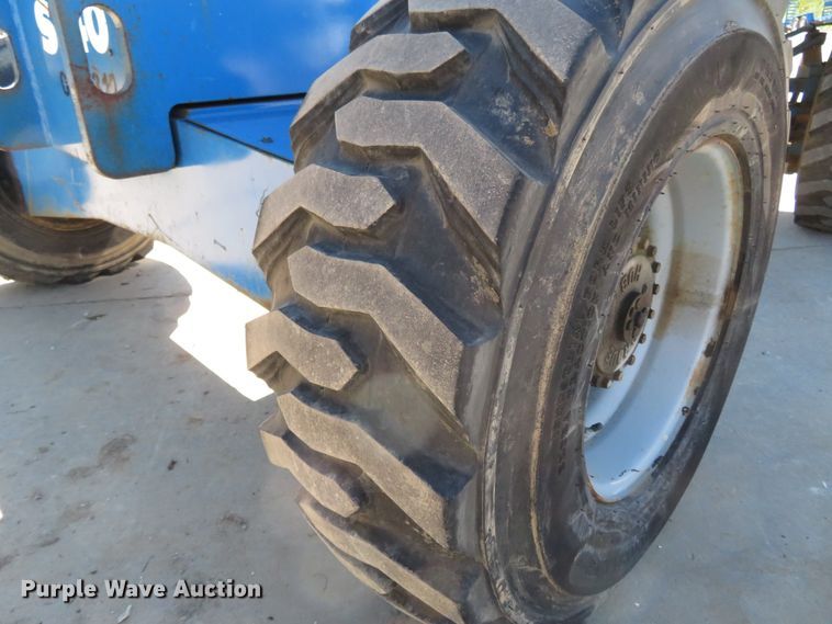 image for item FP9421 1999 Genie S40  boom lift