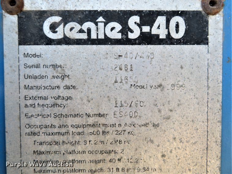 image for item FP9421 1999 Genie S40  boom lift
