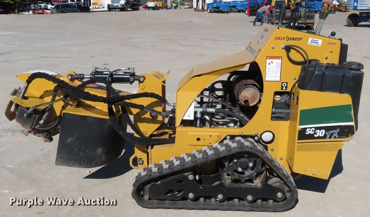 image for item FP9422 2018 Vermeer SC30TX  stump grinder