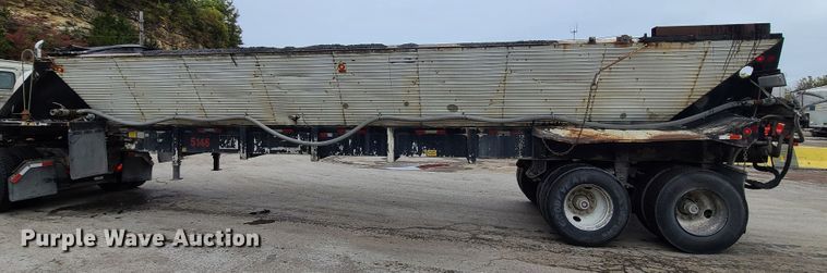 image for item GO9454 1989 Red River  live bottom trailer