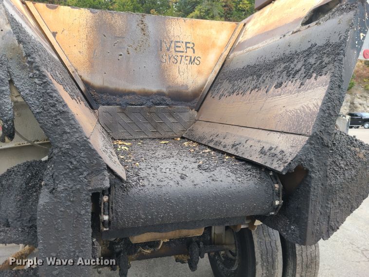 image for item GO9454 1989 Red River  live bottom trailer