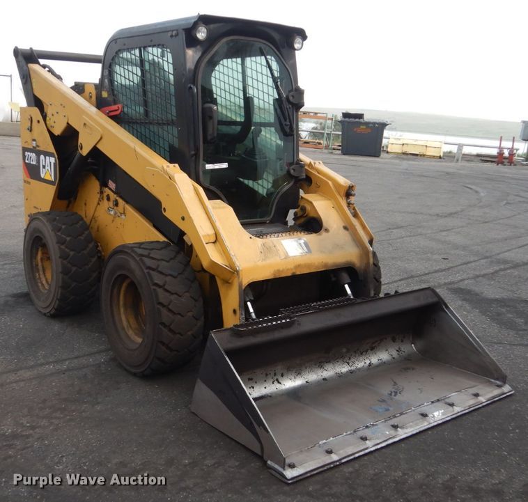 image for item HI9917 2015 Caterpillar 272D2  skid steer loader