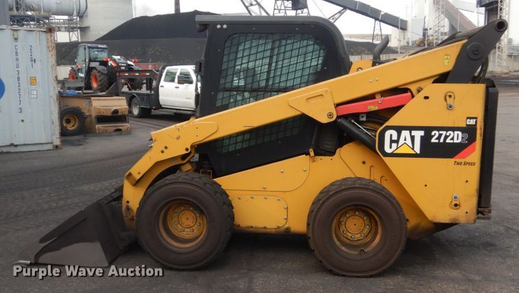 image for item HI9917 2015 Caterpillar 272D2  skid steer loader