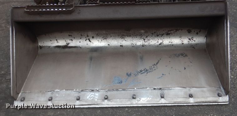 image for item HI9917 2015 Caterpillar 272D2  skid steer loader