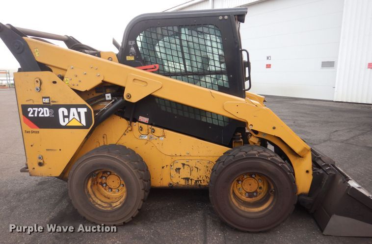 image for item HI9917 2015 Caterpillar 272D2  skid steer loader