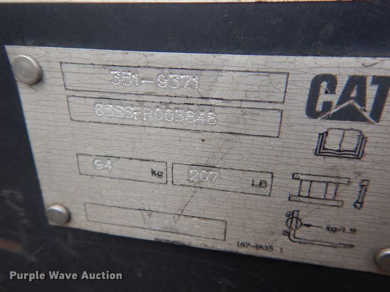 image for item HI9917 2015 Caterpillar 272D2  skid steer loader