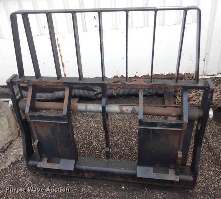 image for item HI9918 48" L skid steer forks