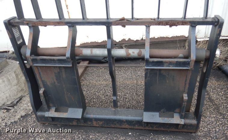image for item HI9918 48" L skid steer forks