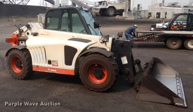 image for item HI9919 2014 Bobcat V417  telehandler