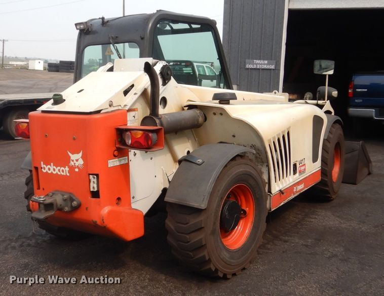 image for item HI9919 2014 Bobcat V417  telehandler