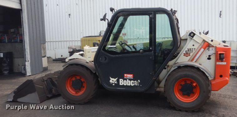 image for item HI9919 2014 Bobcat V417  telehandler