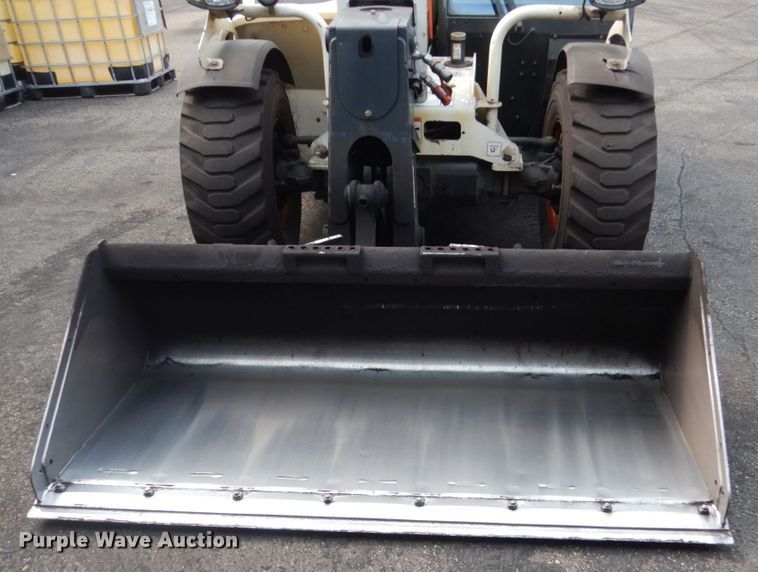 image for item HI9919 2014 Bobcat V417  telehandler