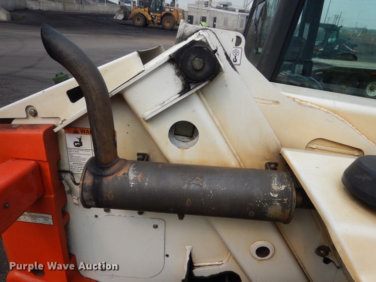 image for item HI9919 2014 Bobcat V417  telehandler