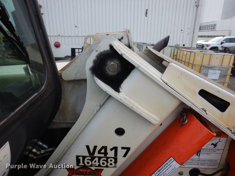 image for item HI9919 2014 Bobcat V417  telehandler