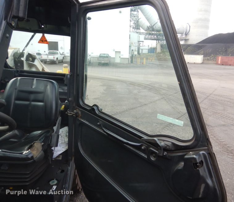 image for item HI9919 2014 Bobcat V417  telehandler