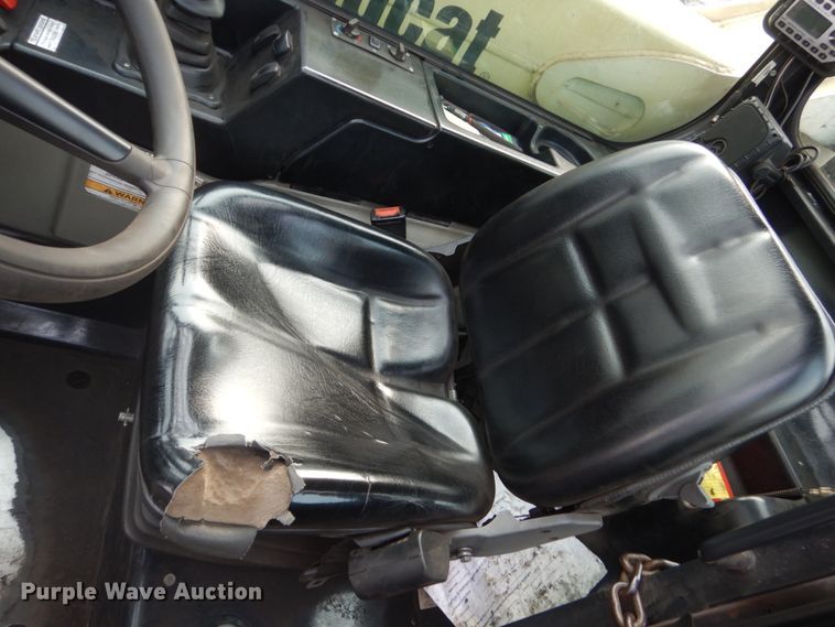 image for item HI9919 2014 Bobcat V417  telehandler