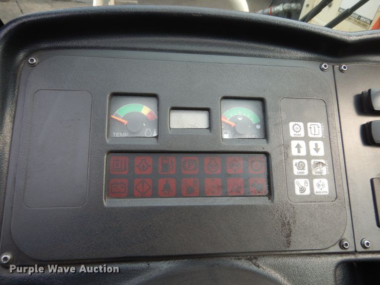 image for item HI9919 2014 Bobcat V417  telehandler