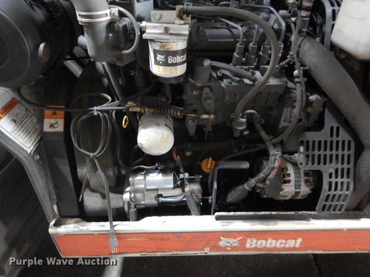 image for item HI9919 2014 Bobcat V417  telehandler