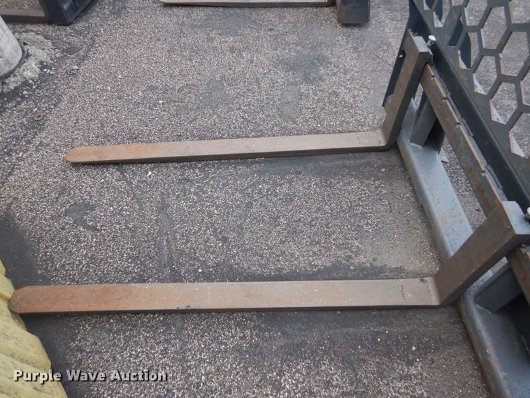 image for item HI9919 2014 Bobcat V417  telehandler