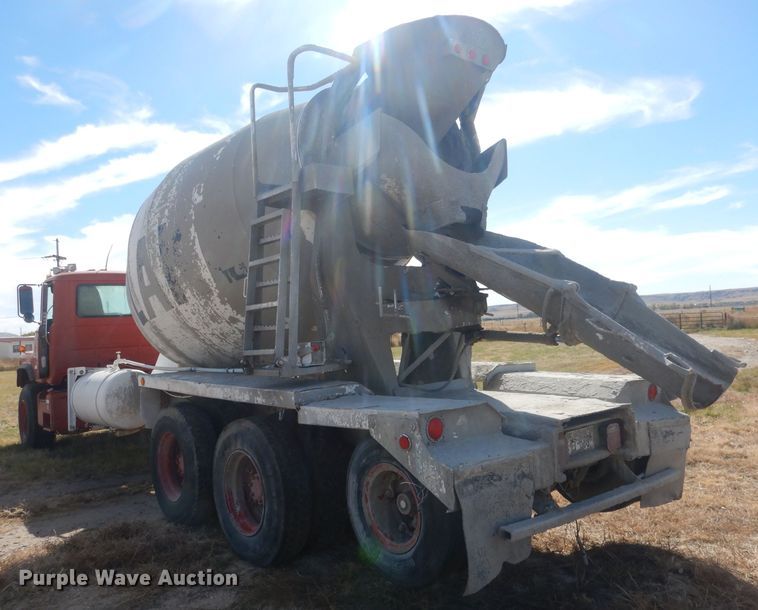 image for item HU9306 1994 Mack DM6900  ready mix truck