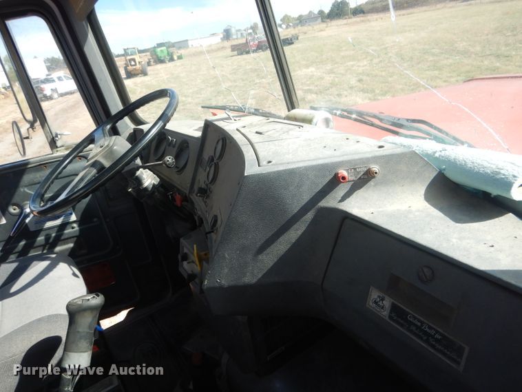 image for item HU9306 1994 Mack DM6900  ready mix truck